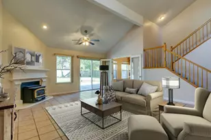 304 Manor Dr, Ione, CA 95640 - Photo 8