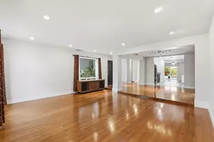 8961 Van Gogh Cir, Fair Oaks, CA 95628 - Photo 12