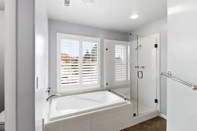 984 S Beach Drive, Sacramento, CA 95831 - Photo 42