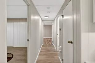 N Maple Leaf Ln, Sacramento, CA 95828 - Photo 14