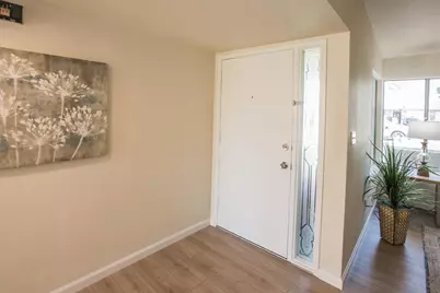 6282 Denslow Way, Sacramento, CA 95823 - Photo 4