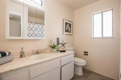 6282 Denslow Way, Sacramento, CA 95823 - Photo 32