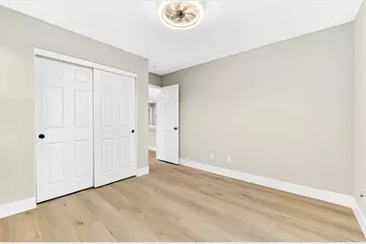 7481 Splendid Way, Elk Grove, CA 95758 - Photo 16