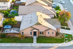 7481 Splendid Way, Elk Grove, CA 95758 - Photo 32