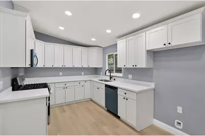 6568 Juneau Way, North Highlands, CA 95660 - Photo 4