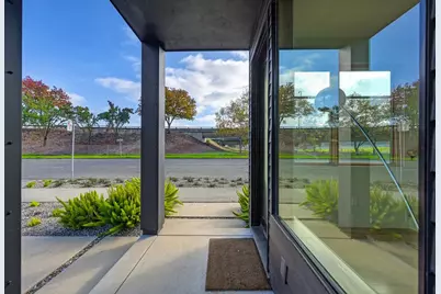 2730 Victorian Alley, Sacramento, CA 95818 - Photo 10