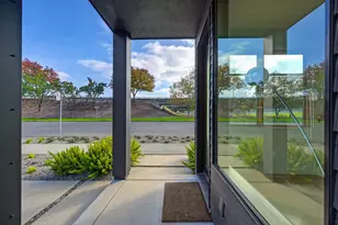 2730 Victorian Alley, Sacramento, CA 95818 - Photo 10