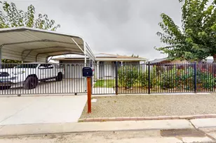 209 Crater Ave, Modesto, CA 95351 - Photo 2