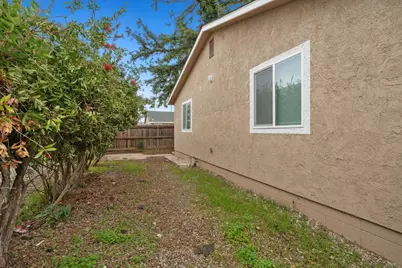 3813 25th Avenue, Sacramento, CA 95820 - Photo 20