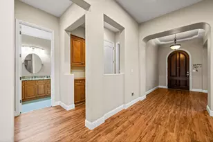 9500 Pinehurst Dr, Roseville, CA 95747 - Photo 6