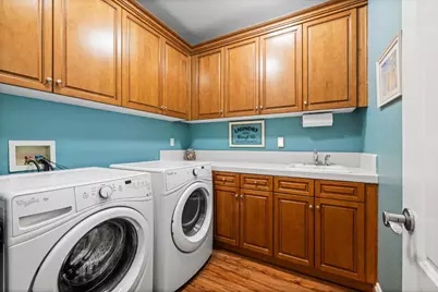 9500 Pinehurst Drive, Roseville, CA 95747 - Photo 38