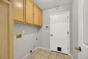 825 Mount Ranier Way, El Dorado Hills, CA 95762 - Photo 32