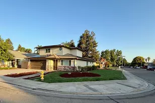 1621 Davis St, Ripon, CA 95366 - Photo 2