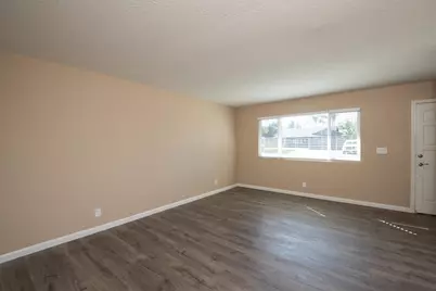 1621 Davis Street, Ripon, CA 95366 - Photo 10