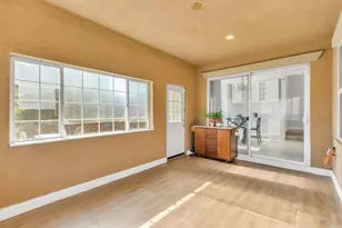 8340 La Cruz Way, Elk Grove, CA 95757 - Photo 34