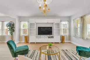 8340 La Cruz Way, Elk Grove, CA 95757 - Photo 12