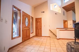 8217 Memory Ln, Auburn, CA 95603 - Photo 10