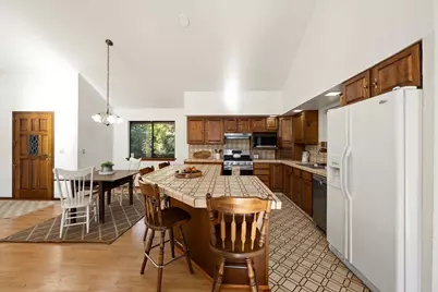 155 Pinewood Way, Auburn, CA 95602 - Photo 12