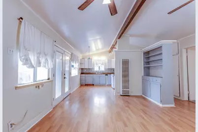 1570 E 26th Street, Merced, CA 95340 - Photo 6