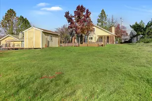18263 Lake Forest Dr, Penn Valley, CA 95946 - Photo 8