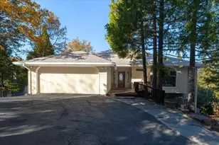 257 Snowberry Ct, Murphys, CA 95247 - Photo 2