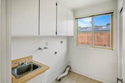 8020 Ramblewood Way, Citrus Heights, CA 95621 - Photo 16