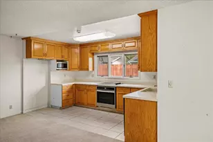 8020 Ramblewood Way, Citrus Heights, CA 95621 - Photo 14