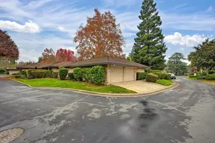 1106 Commons Dr, Sacramento, CA 95825 - Photo 4