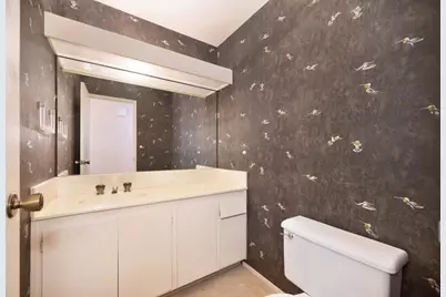 1106 Commons Drive, Sacramento, CA 95825 - Photo 26