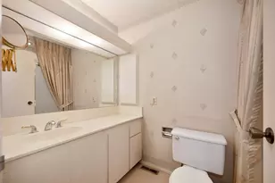 1106 Commons Dr, Sacramento, CA 95825 - Photo 38