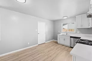 6623 Prentiss Dr, Sacramento, CA 95823 - Photo 18