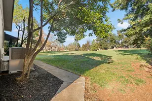 24626 Oro Valley Rd, Auburn, CA 95602 - Photo 42