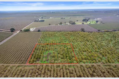 5913 S Van Allen Road, Stockton, CA 95215 - Photo 1