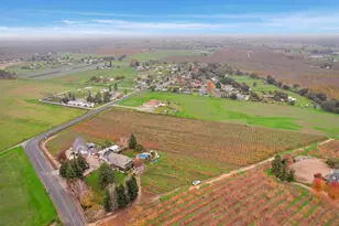 17266 Hillside Dr, Lodi, CA 95240 - Photo 76