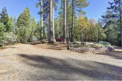 5060 Chestnut Court, Georgetown, CA 95634 - Photo 16