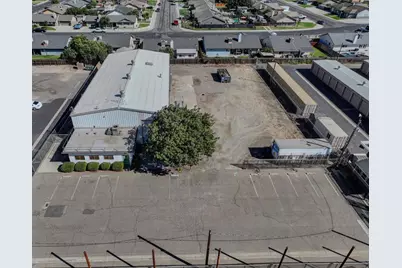 19903 W First Street, Hilmar, CA 95324 - Photo 12