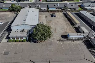 19903 W First St, Hilmar, CA 95324 - Photo 12