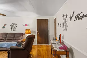 Huckleberry Ln, Sacramento, CA 95828 - Photo 6