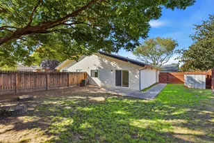 2 Ebbtide Ct, Sacramento, CA 95831 - Photo 38