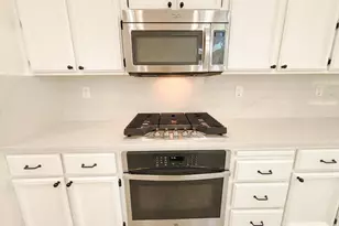 8008 Horncastle Ave, Roseville, CA 95747 - Photo 12