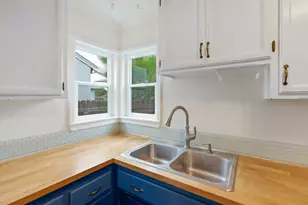 1904 Iris Ave, Sacramento, CA 95815 - Photo 14