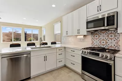 9747 Dartwell, Sacramento, CA 95829 - Photo 4