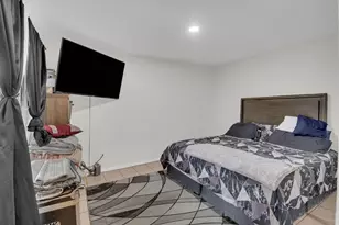 2031 Le Mans Pl, Stockton, CA 95210 - Photo 10