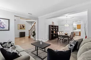 8284 Bonito Cir, Elk Grove, CA 95757 - Photo 6