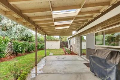 6120 Glenhurst Way, Citrus Heights, CA 95621 - Photo 36