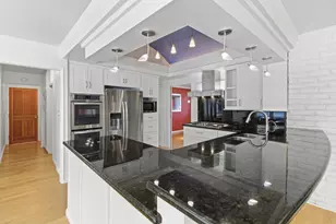 3950 American River Dr, Sacramento, CA 95864 - Photo 18