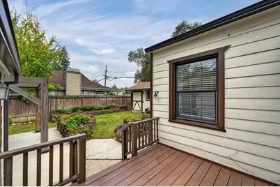 3048 Garfield Avenue, Carmichael, CA 95608 - Photo 32