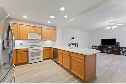 2270 Rose Arbor Drive, Sacramento, CA 95835 - Photo 6