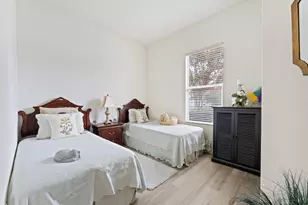 2270 Rose Arbor Dr, Sacramento, CA 95835 - Photo 16