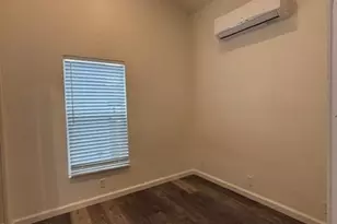 E San Antonio St, San Jose, CA 95116 - Photo 10